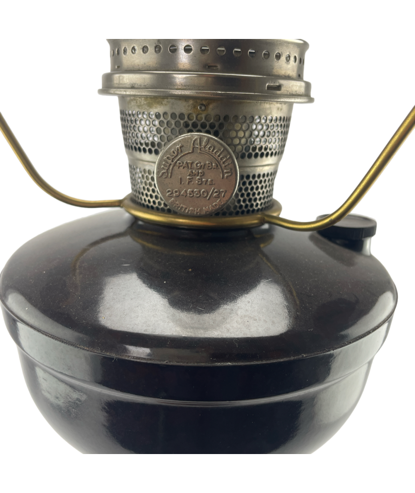 Super Aladdin with Bakelite Font Classic Lamp